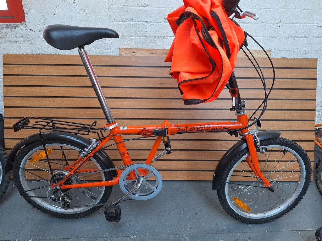 Uri Geller "Bend It Bag It Bike" Folding Bike by Neobike
