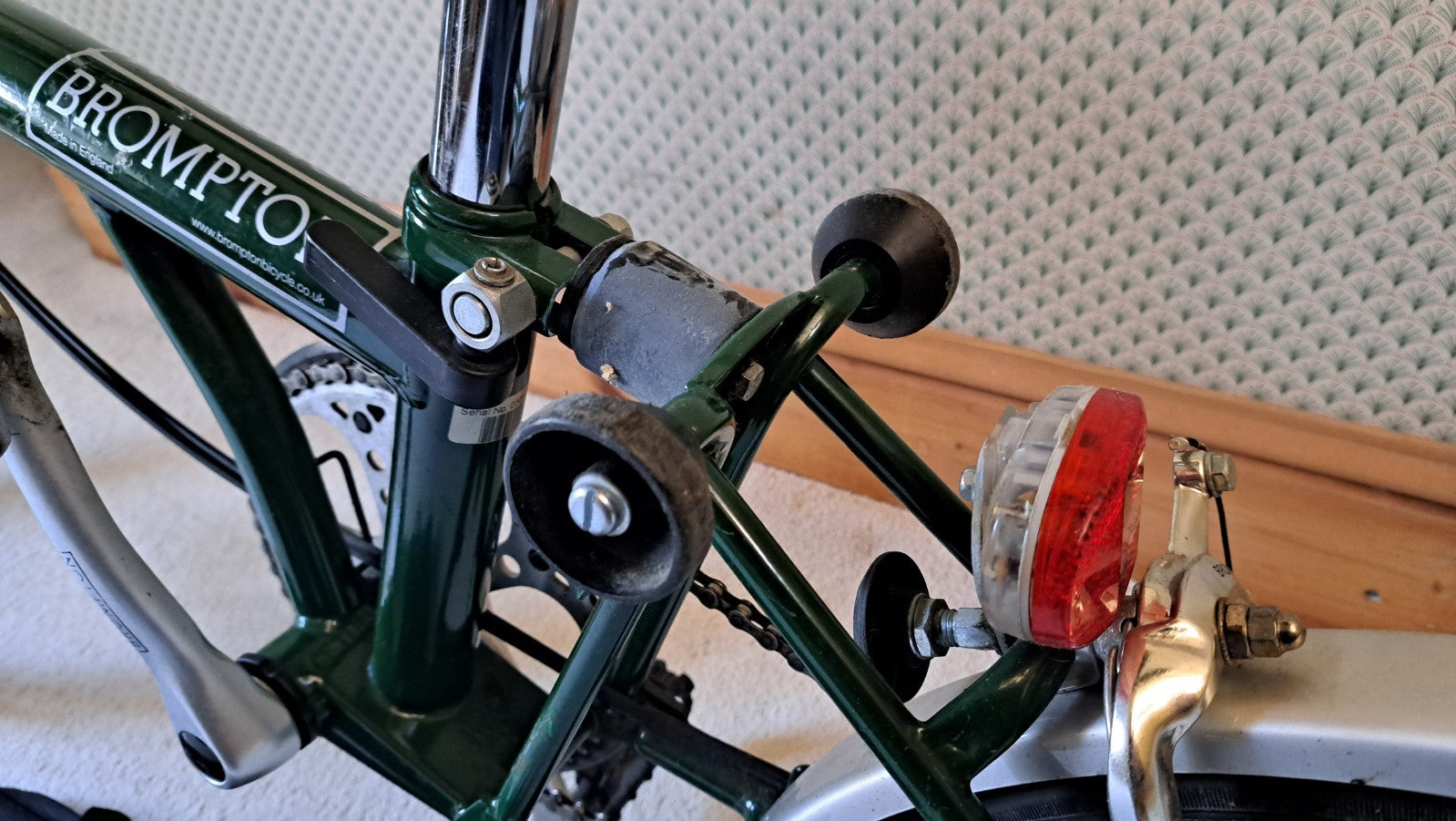 Vintage Brompton M3L . 3 Speed. Racing Green. FRONT BAG. VGC. Stored for 20years