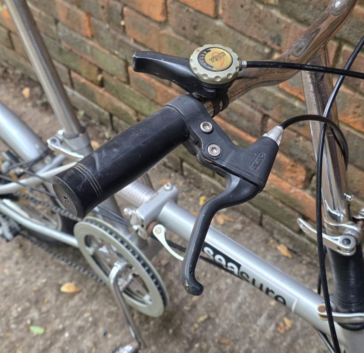 VINTAGE SMALL SEASURE FOLDING BIKE (16" WHEELS)
