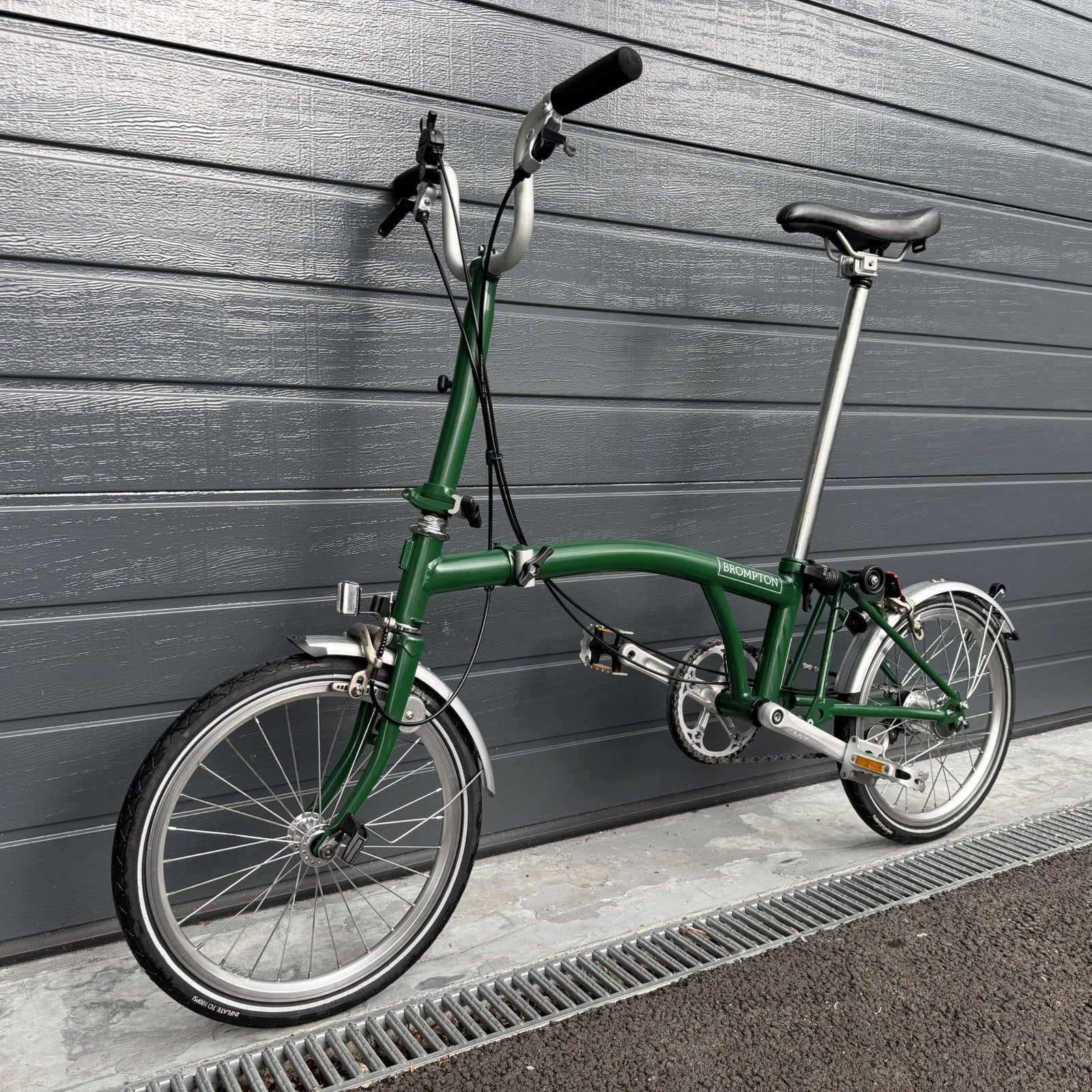 Brompton M3L 3 speed Racing Green   Superb Condition