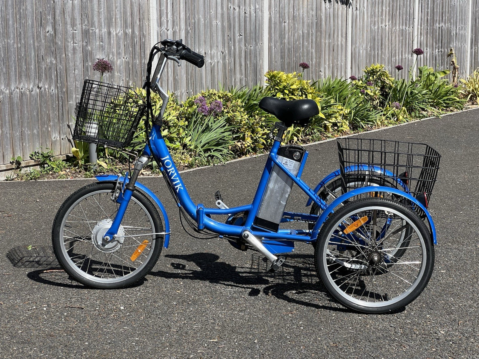 Jorvik Folding  Tricycle :  Blue : 20in