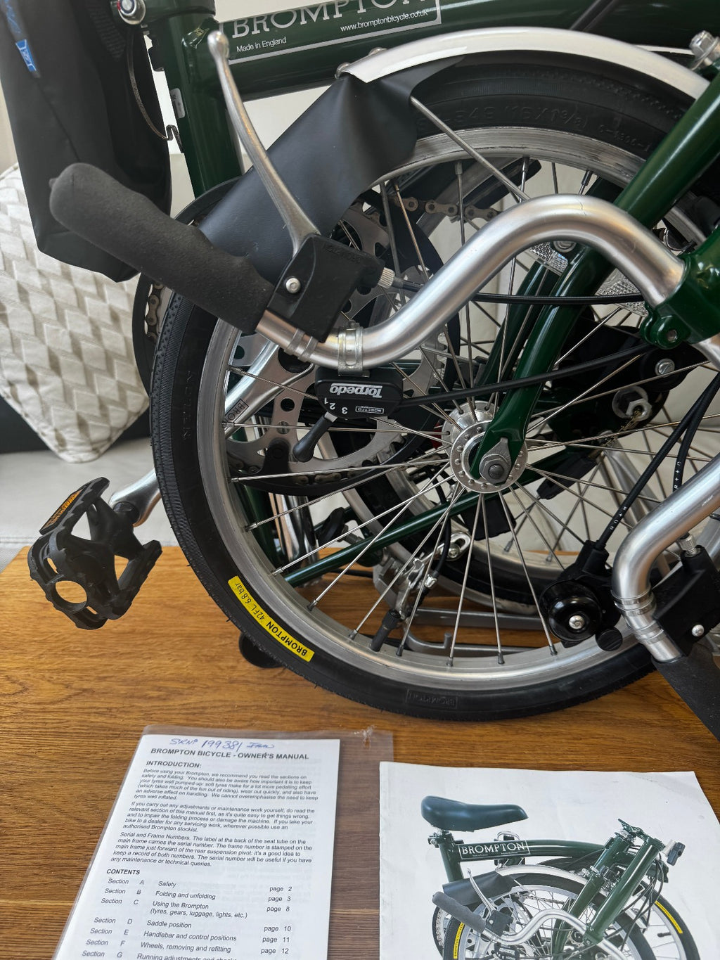 Classic 6-Speed Brompton Folding Bicycle A - Racing Green - MINT