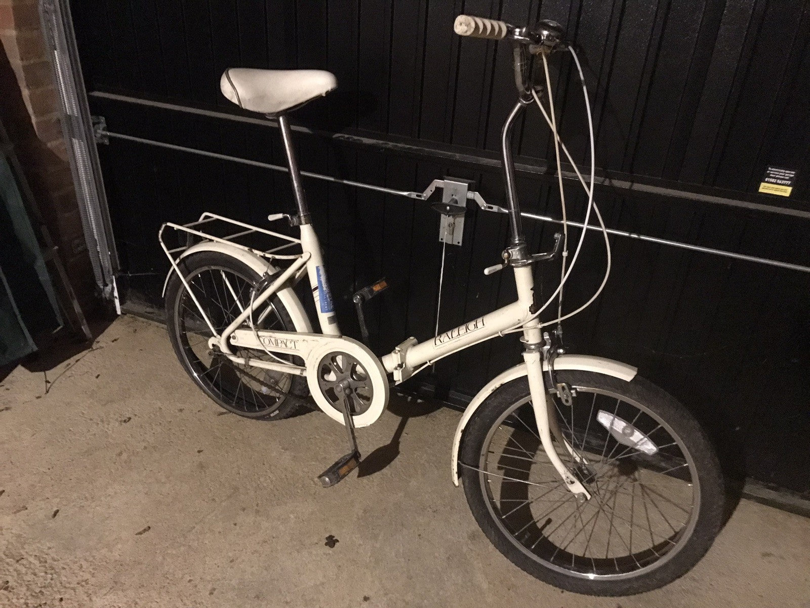 Raleigh Compact folding bike. 20 inch wheels. Suitable for renovation or parts.