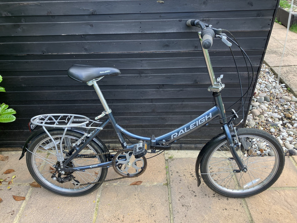 Raleigh Evo 7sp Folding Bicycle 20inch Wheels 7 Speed