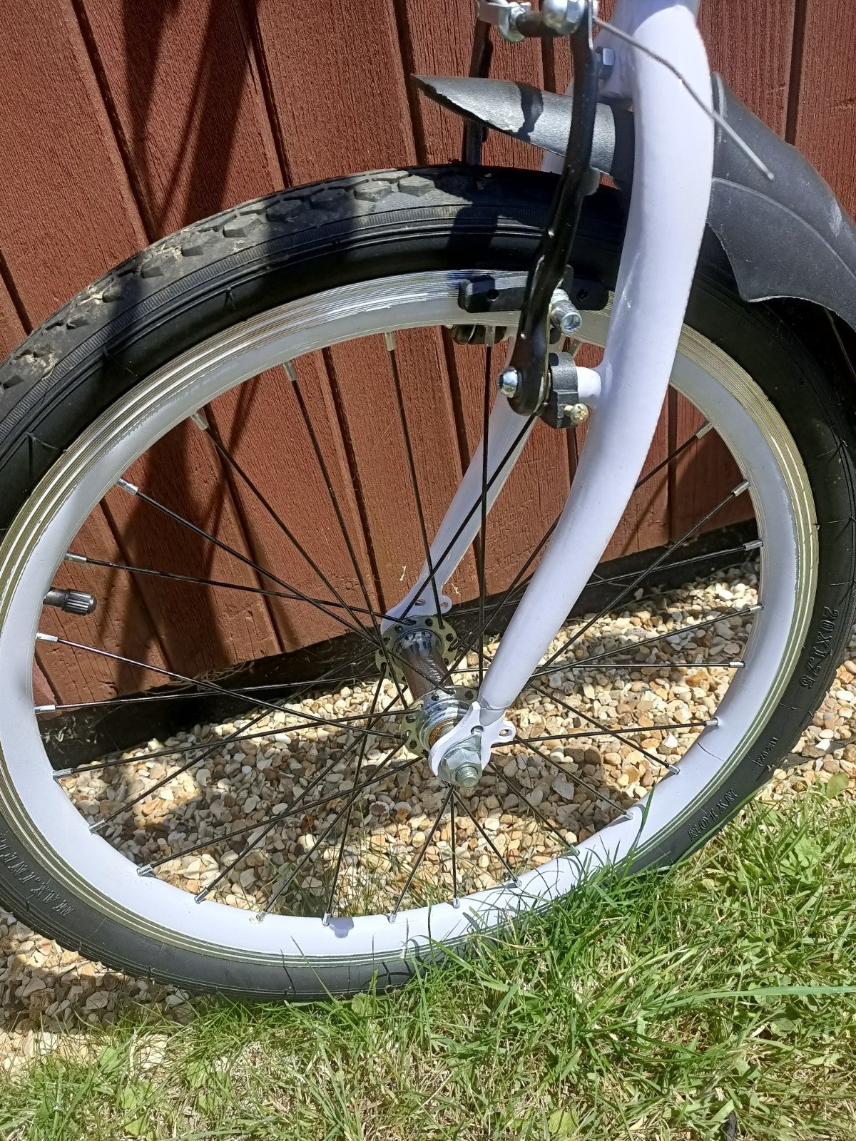 7 Speed 20" Folding White Bike with stand #1216