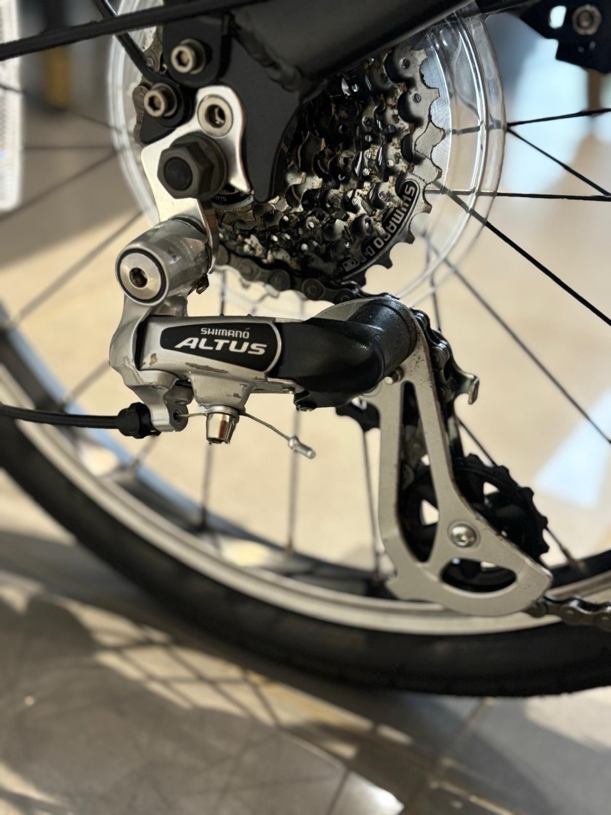 Carrera Intercity Folding Bike