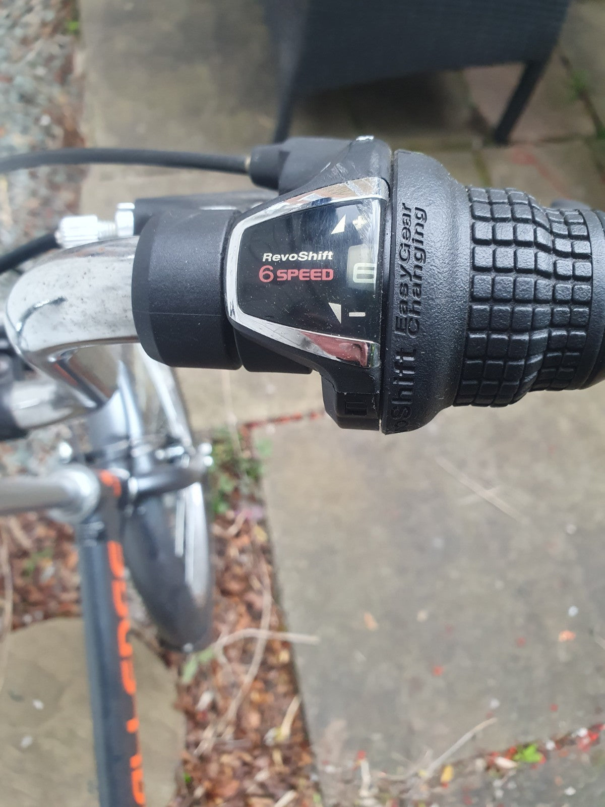 Holborn Challenge 20-inch Wheels Folding Bike Unisex With 6 Gears.