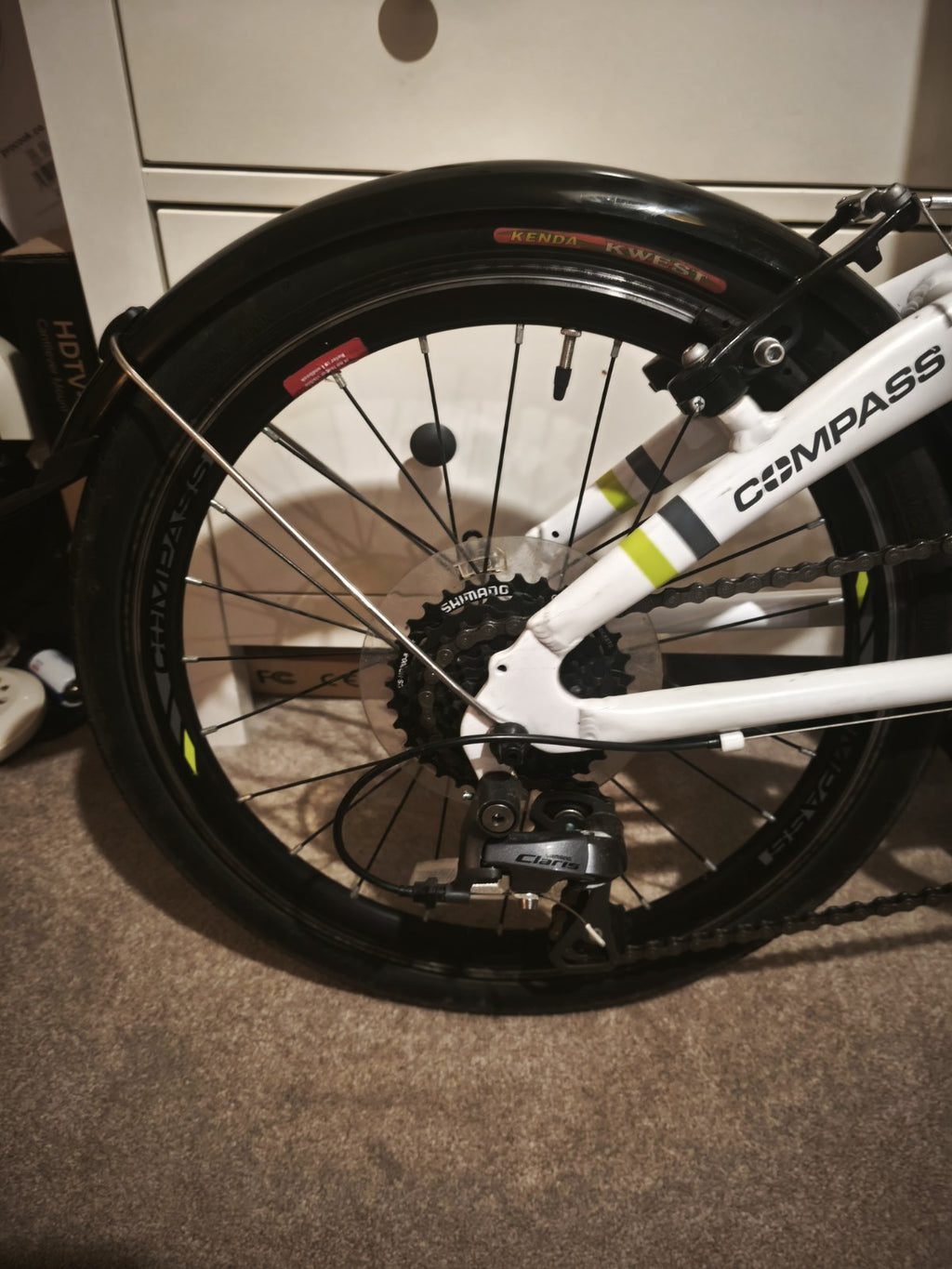 Compass Folding Bicycle – Ideal for Commuting & Storage – White/Black With Bag