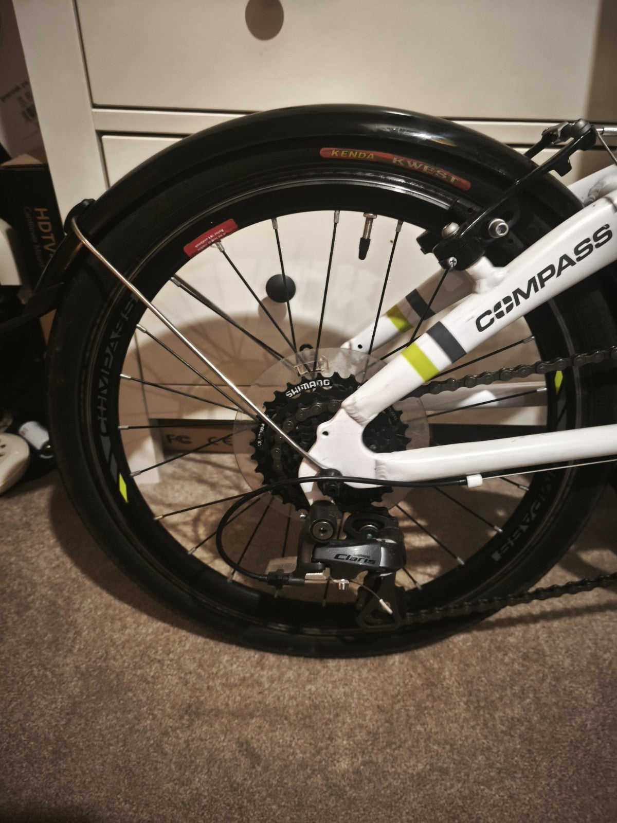 Compass Folding Bicycle – Ideal for Commuting & Storage – White/Black With Bag