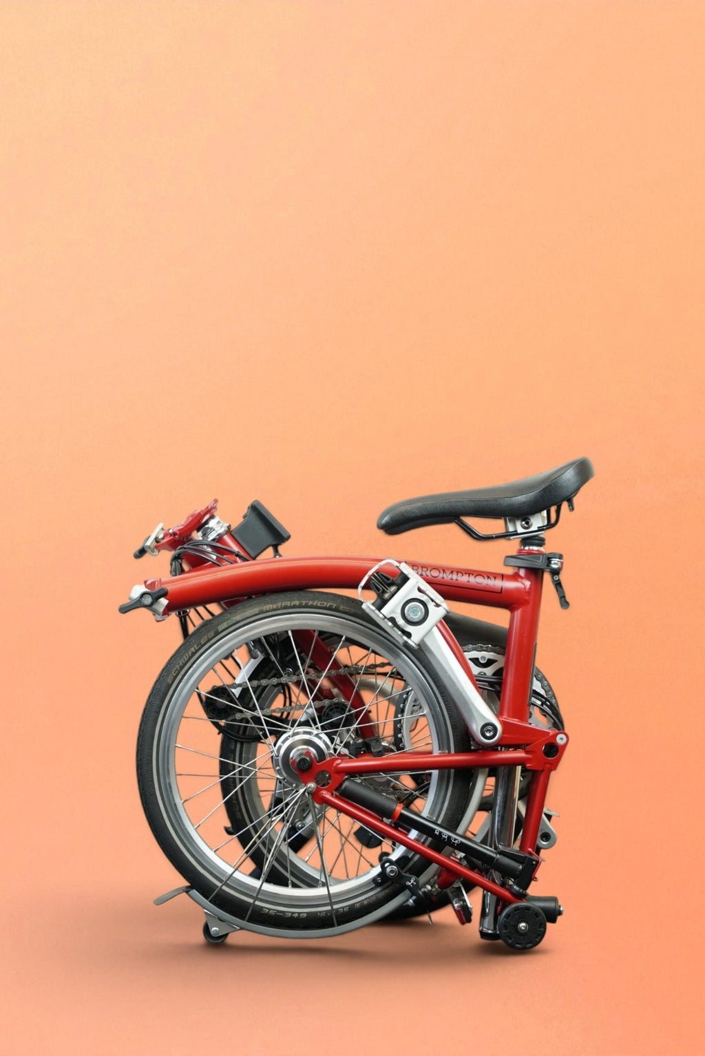 Brompton M6L (C Line Explore) - Dynamo Lights - Red
