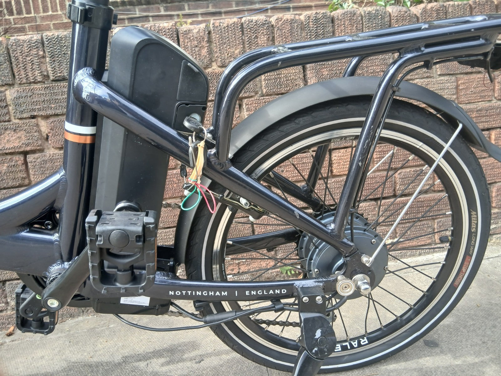 Raleigh Evo 7sp Folding Bicycle 20inch Wheels 7 Speed