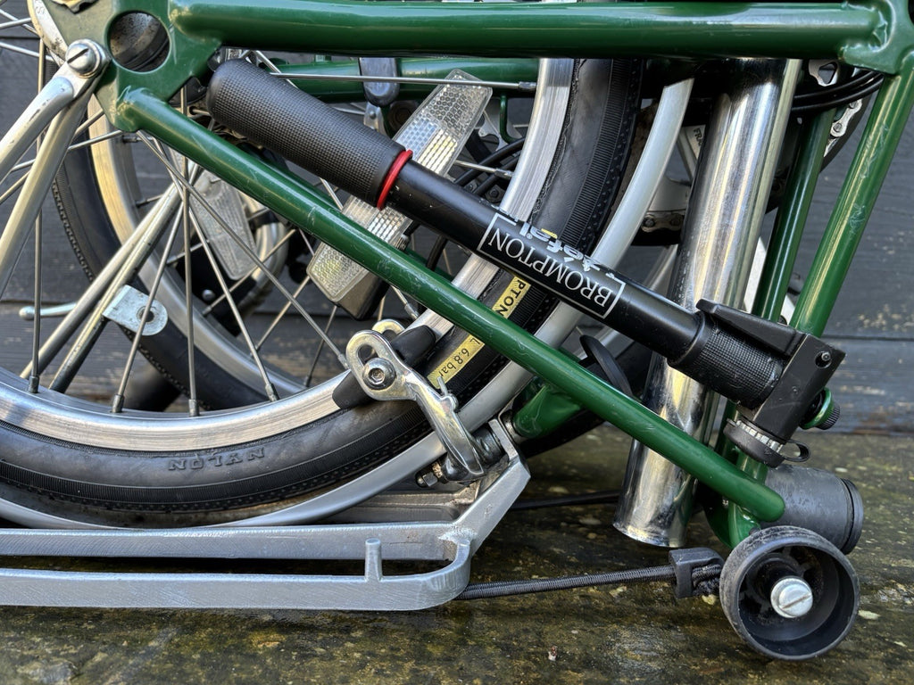 Brompton M3R folding bicycle in Racing Green - Light Leisure Used