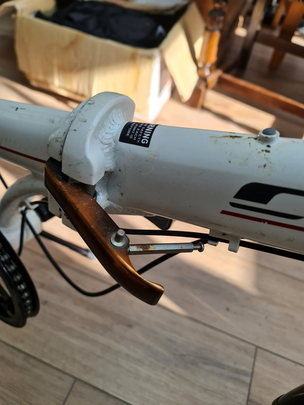 Carrera Transit Lightweight Folding Bike  Aluminium White