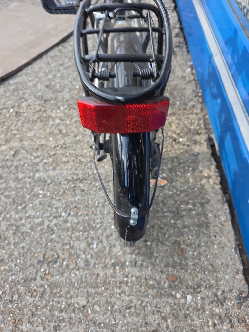 Raleigh Evo 20in Folding Bike Grey/Black, 7 Gear Speed, Rear Rack, V-Brakes.