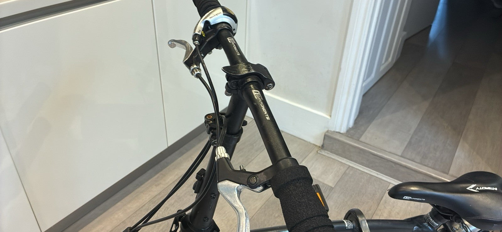 Carrera Intercity 9-Speed Folding Bike RRP £400