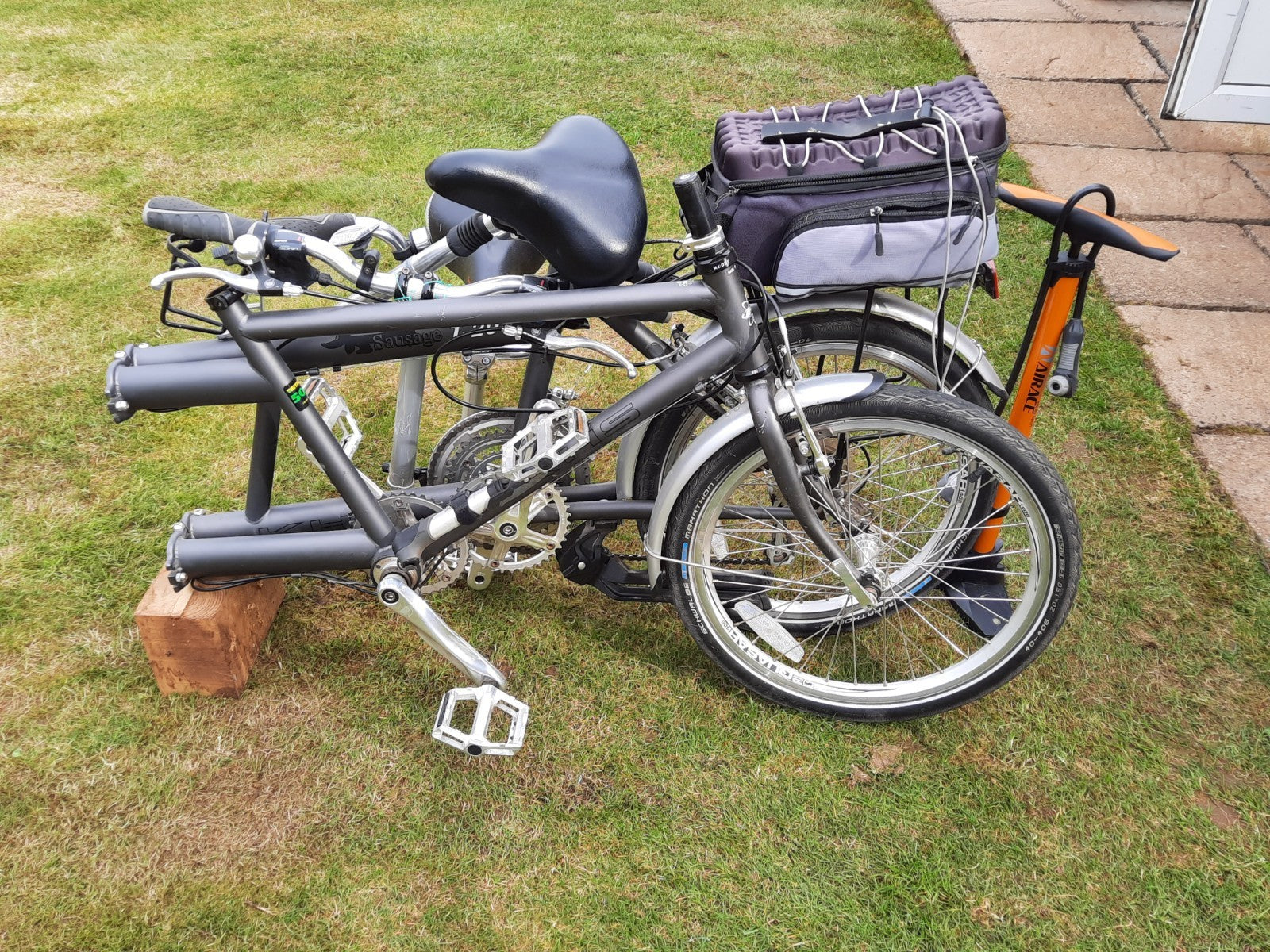 folding tandem bicycle