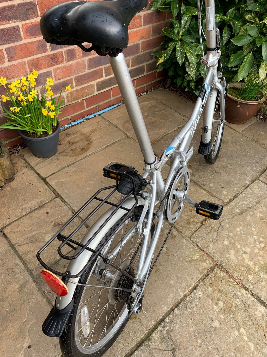 Raleigh Boardwalk Folding Cycle, 16" wheels, Alloy frame, 6spd,Transit Bag, VGC