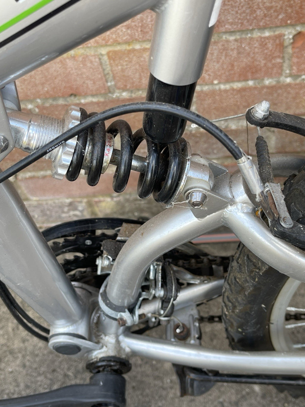 MTB Stowabike 26 Wheels Front & Rear Rim Brake. Collection from Kettering NN15