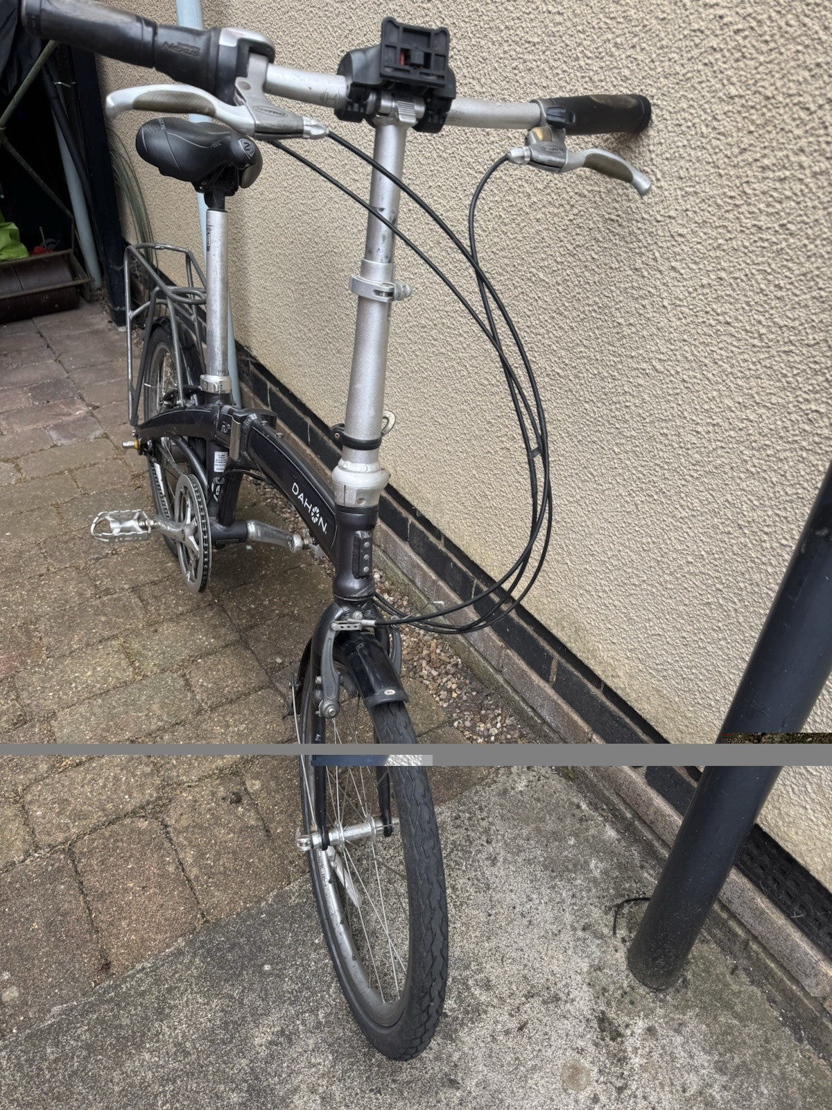 Dahon Mu XL Sport Folding Bike Shimano Nexus Eight Hub Gears ￼