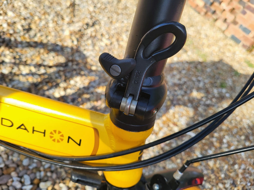 Dahon Speed Pro TT Mango Folding bike.