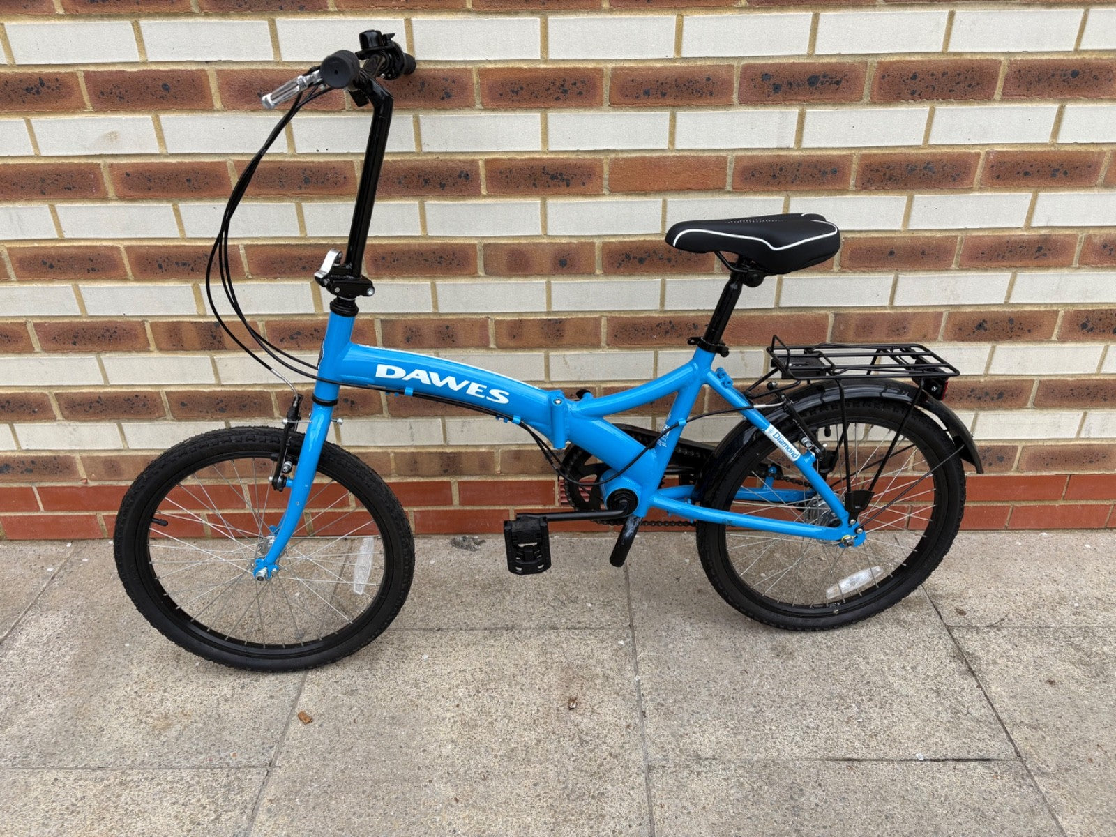 Dawes Diamond 20 inch folding bike, blue, very good condition