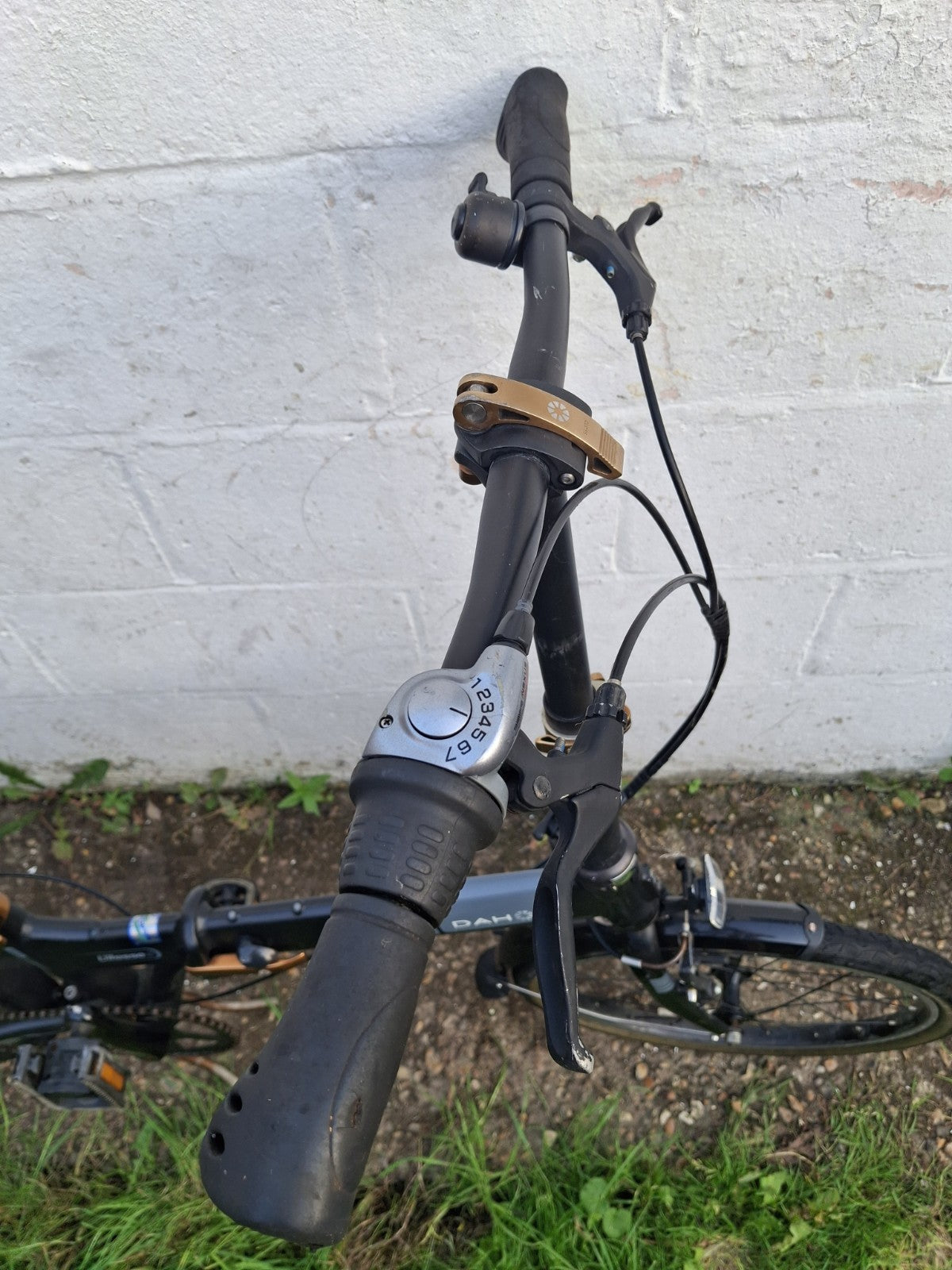 Dahon Vitesse i7 Folding Bike 20" Wheel - 7 Speed Shimano Nexus Hub, Black