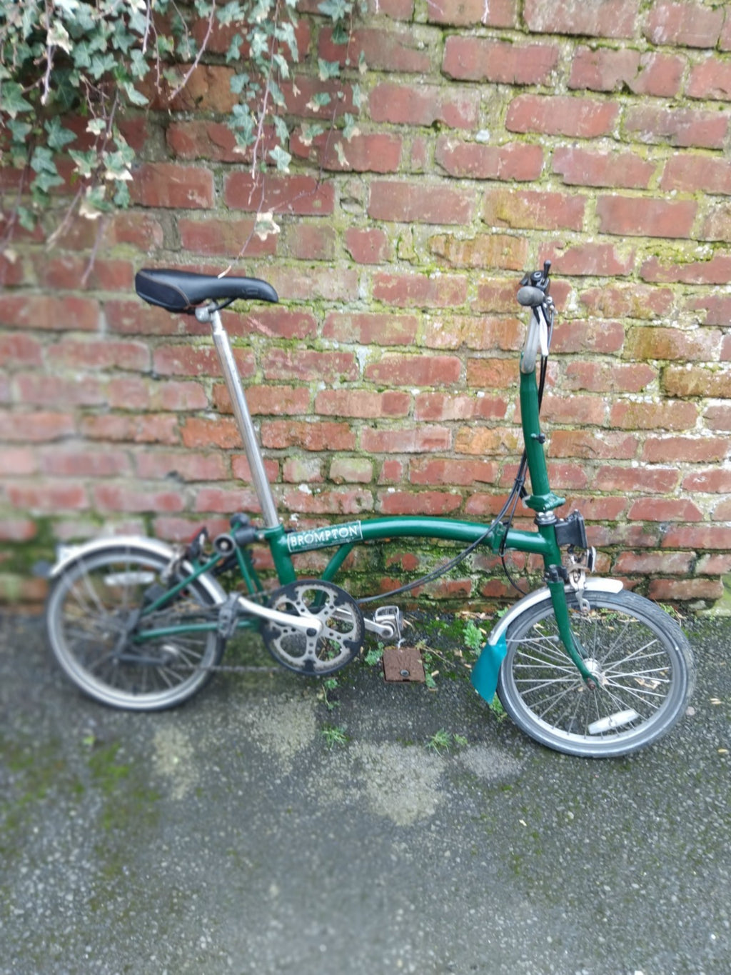 Brompton Folding Bike 3-Speed, Green