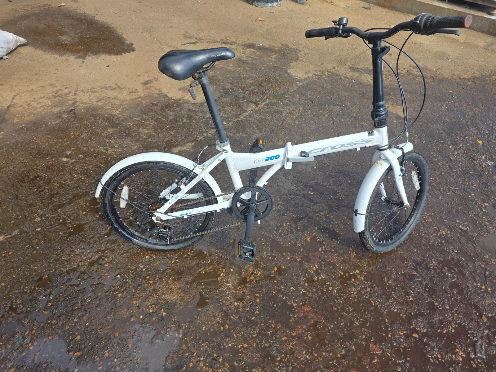 Cross CRF300 Folding Bike 20-inch Unisex White Wheel,pristine Condition