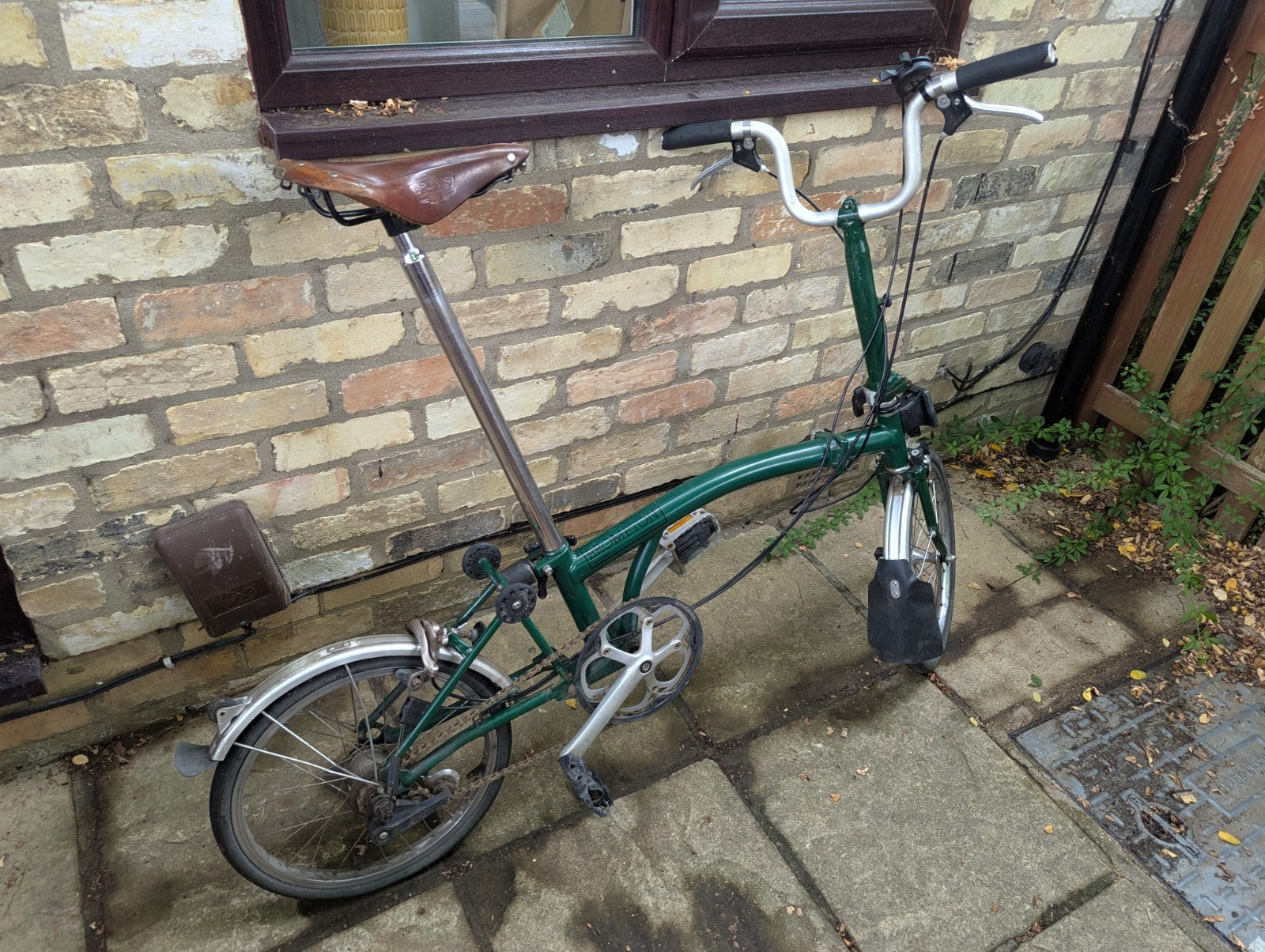 Brompton Folding Bike 16in Wheels Green 3Speed Derailleur Gears