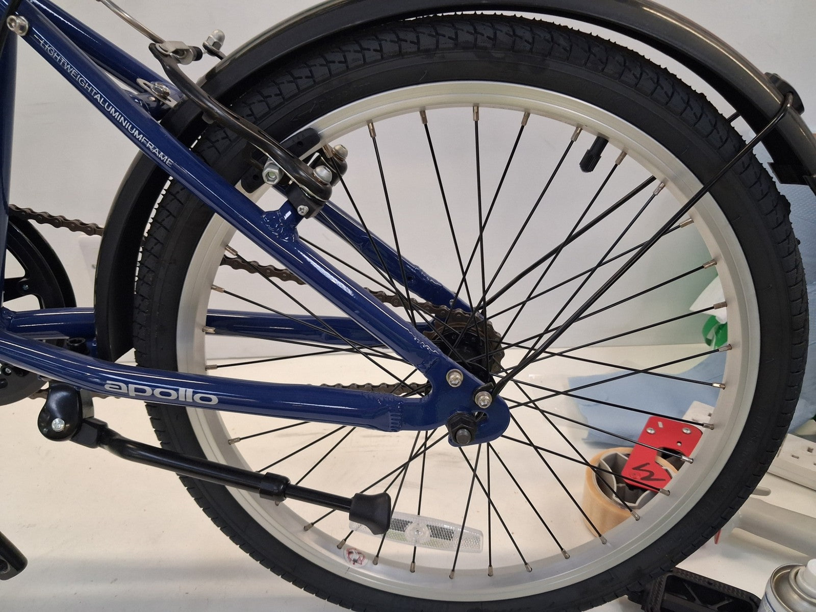 Apollo Tuck Single Speed 20'' Wheel One-Size Lightweight Folding Bike - Blue A