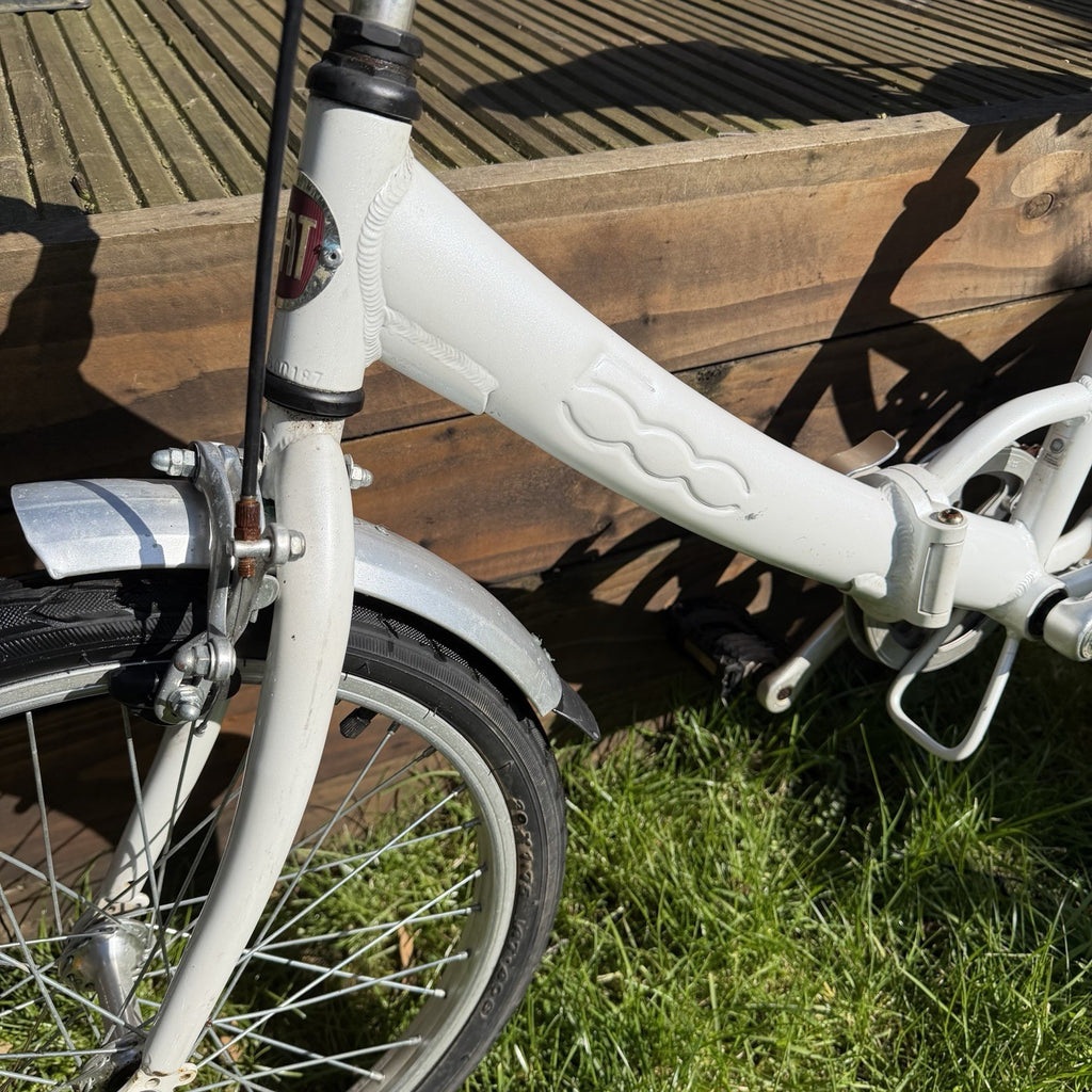 FIAT 500 Foldable Bicycle & Carry Bag White