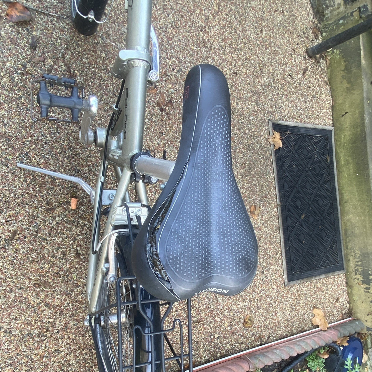 Lombardo Folding Bike – Silver, Good Condition