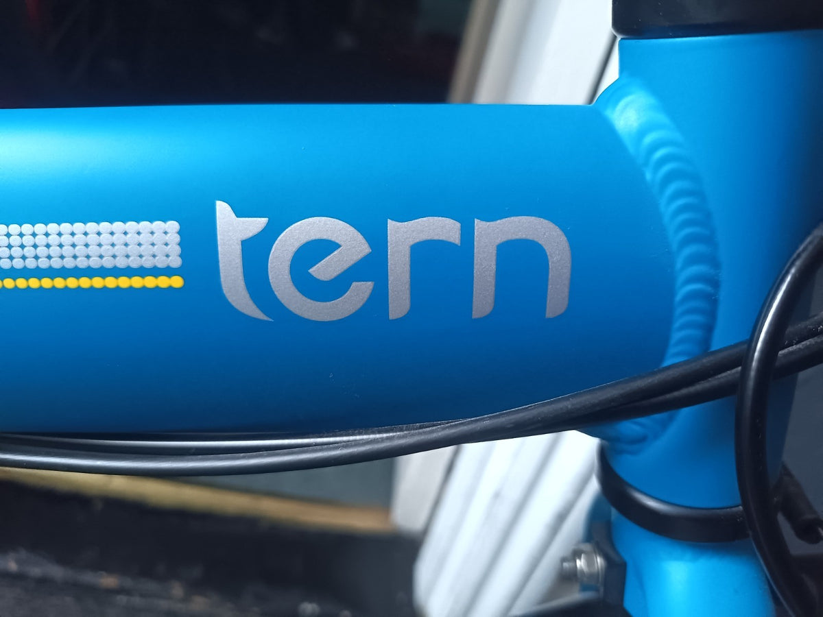 Tern Link B7 20in Folding Bike Blue 7 Speed V-Brake Mudguards Kickstand