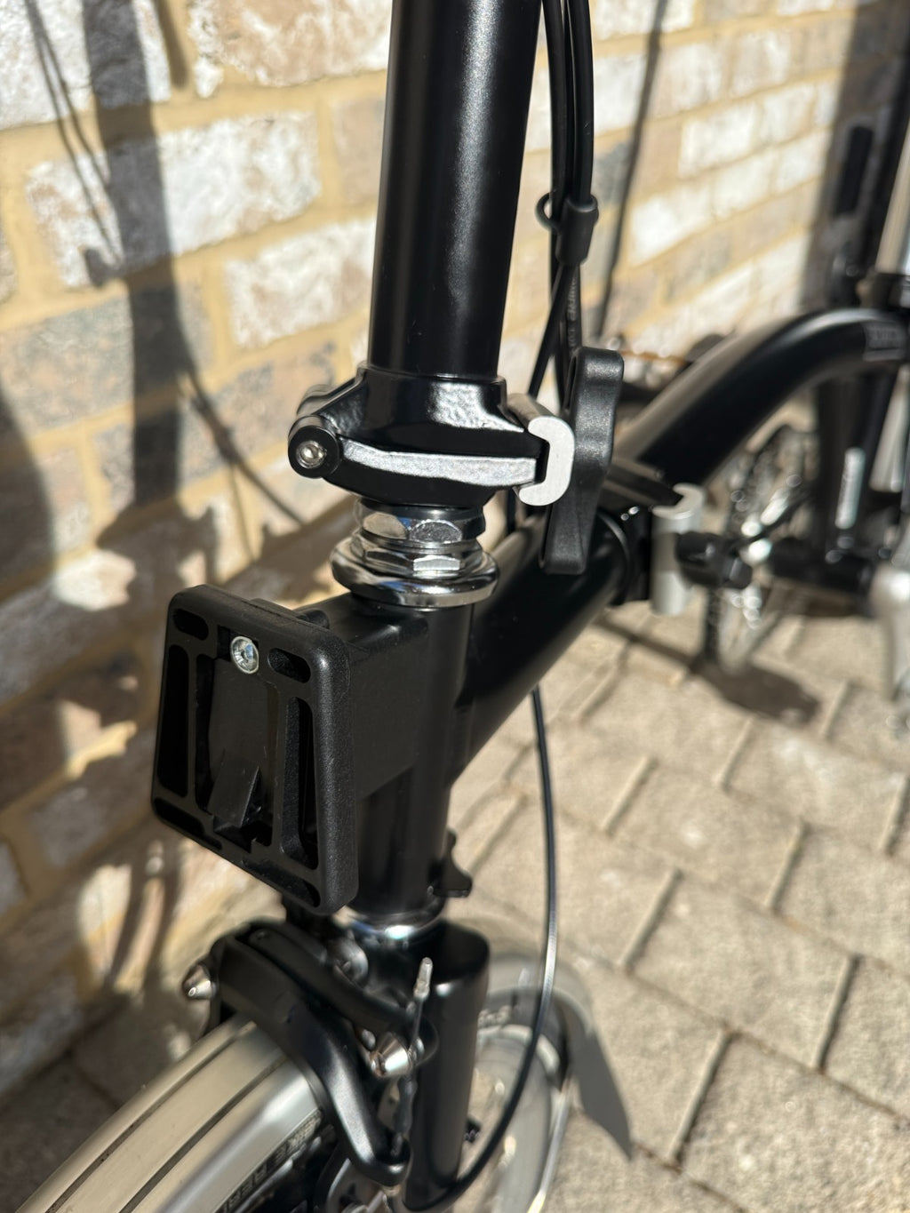 Brompton Black C Line 6 Speed Mid Handlebar - M6L - Worldwide Shipping