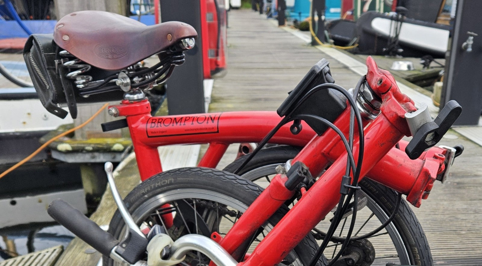 BROMPTON FOLDING BIKE 2 GEAR