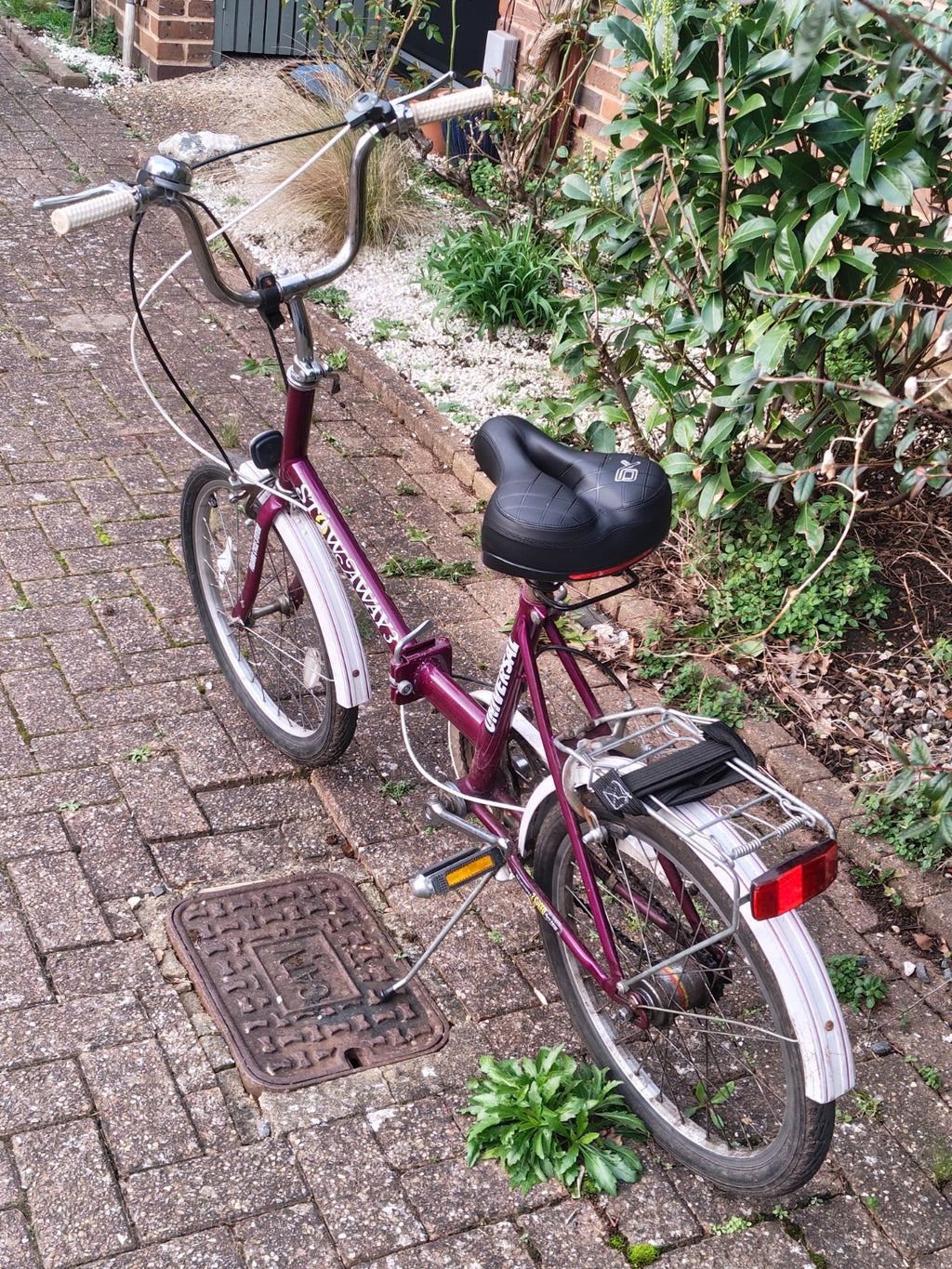 Raleigh Stowaway 3 1980s folding bike, in Purple, 3-Speed Sturmey Archer gears