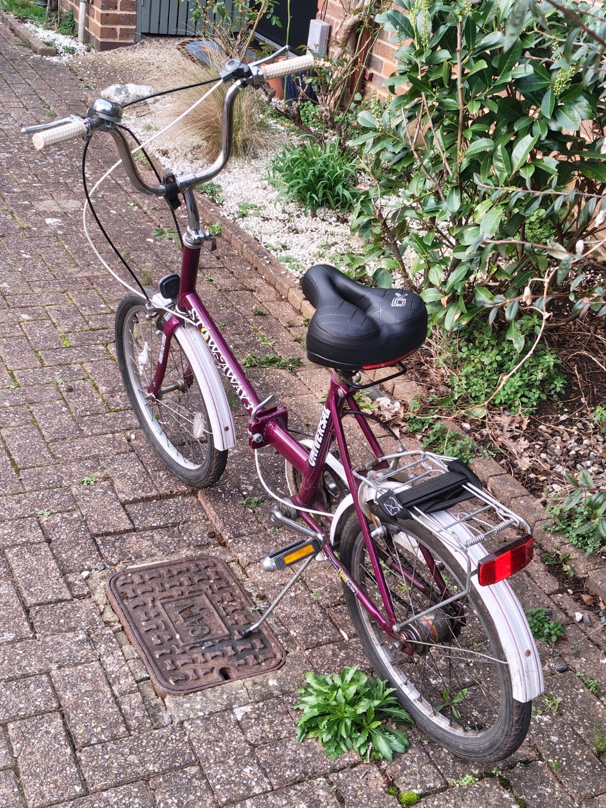 Raleigh Stowaway 3 1980s folding bike, in Purple, 3-Speed Sturmey Archer gears