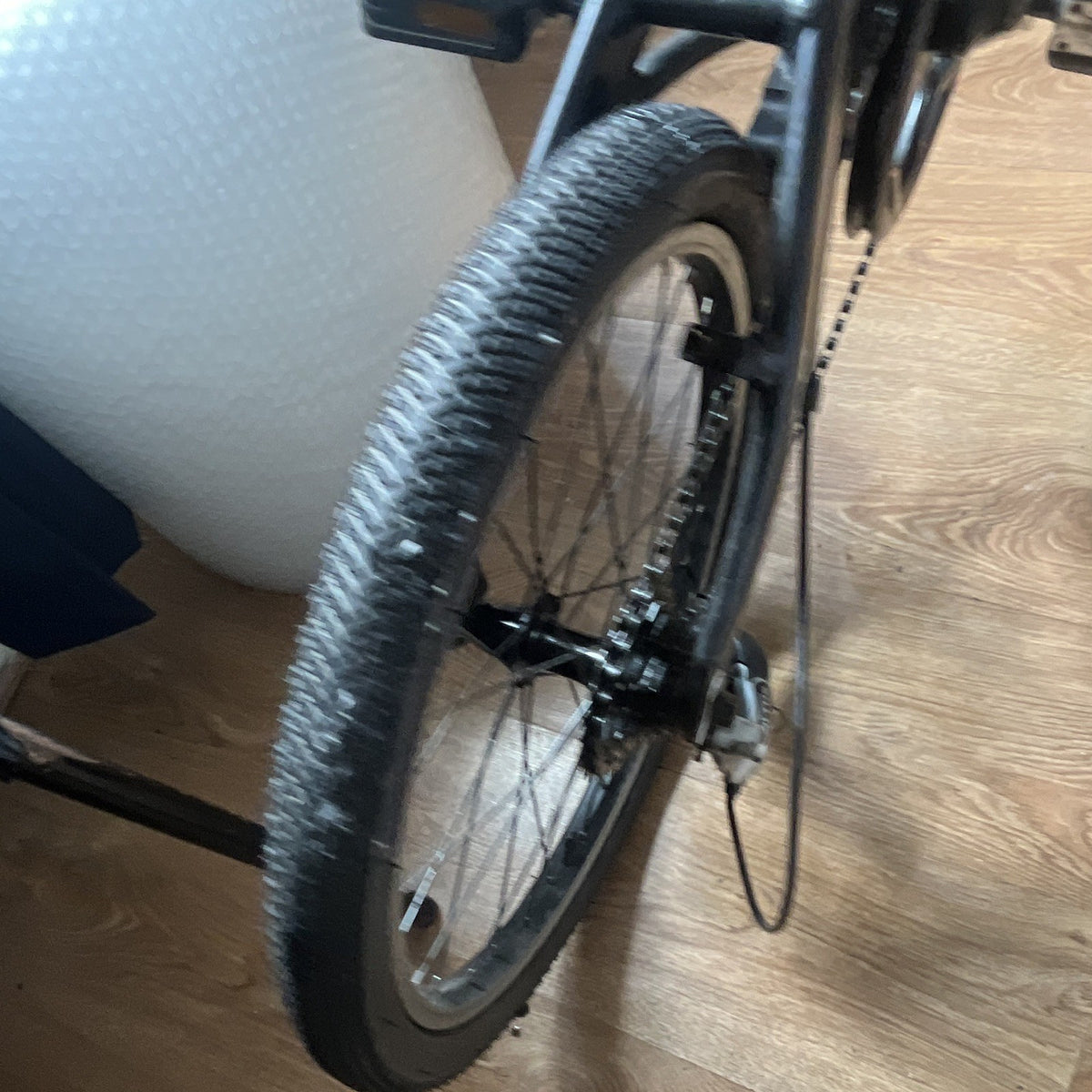 Carrera Intercity Folding Bike 20in Black V-Brake Flat Bar Gripshifter