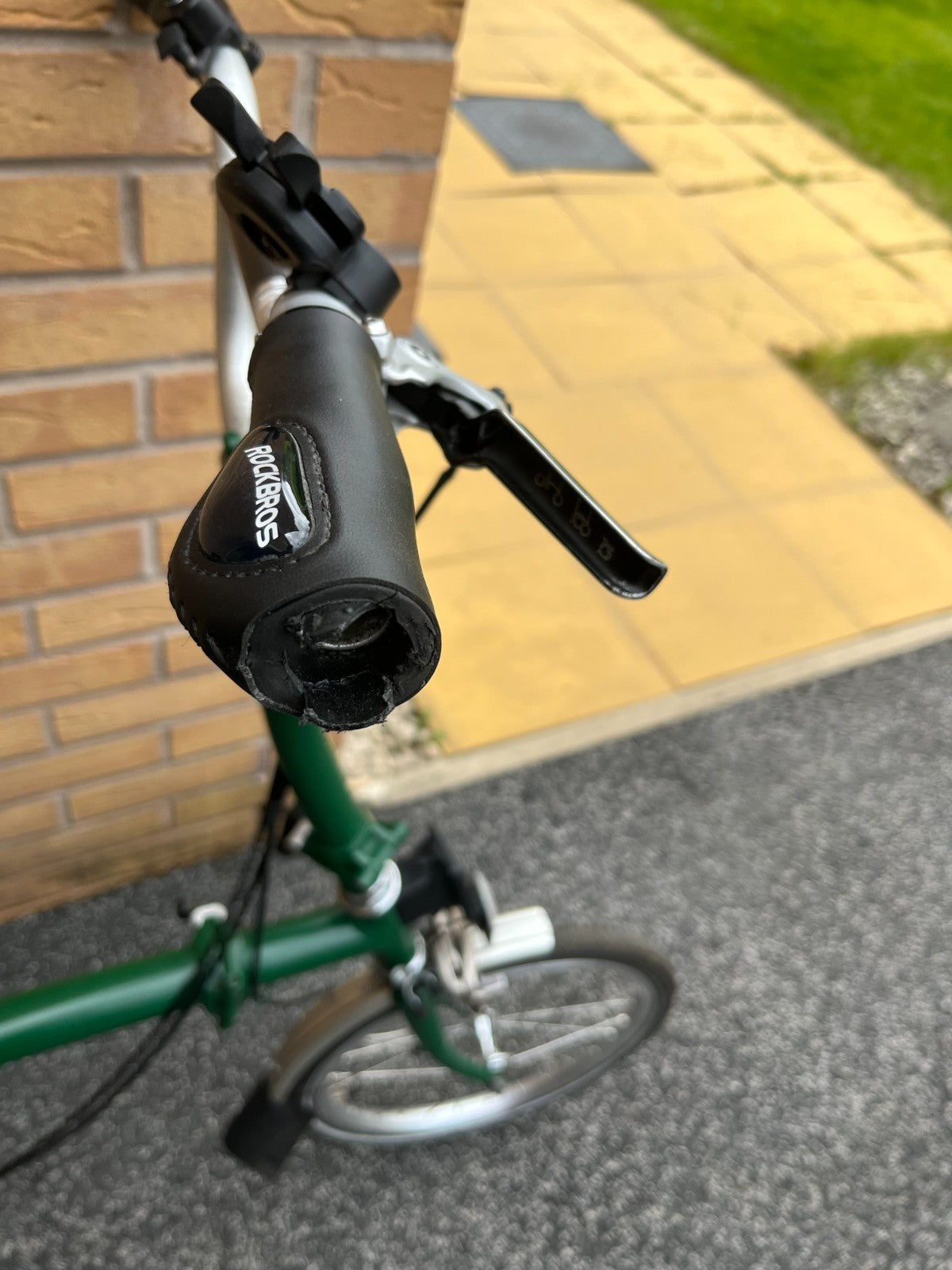 Brompton M3L in Racing Green, newly serviced with rear rack