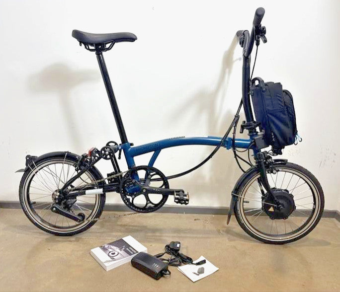 Brompton Electric C Line 4 Speed Mid Folding Bike - 2023 - Ocean Blue