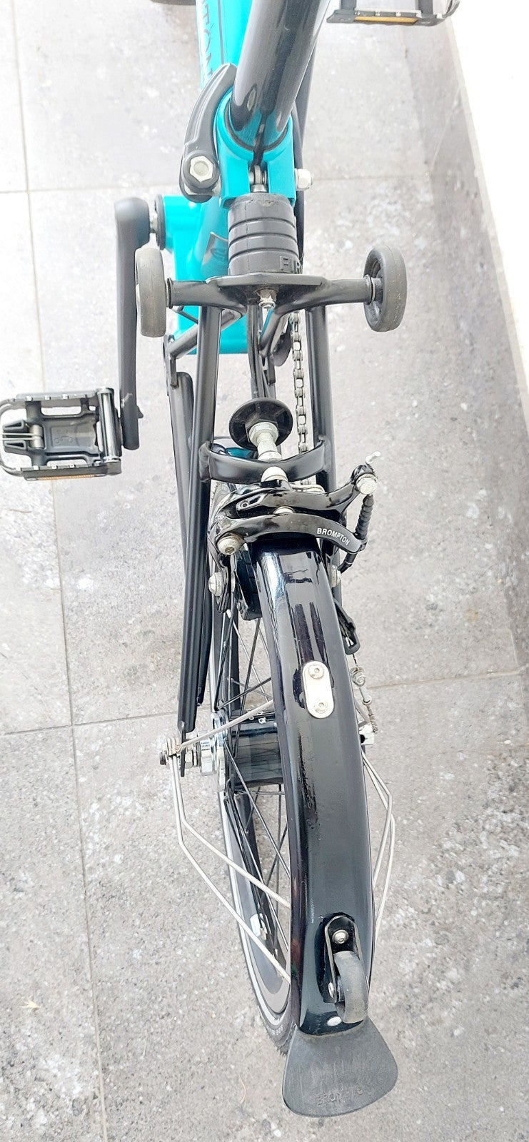 Turquoise Blue 2017 M6L 6-speed Brompton Black Edition + Ortlieb Bag + Toolkit