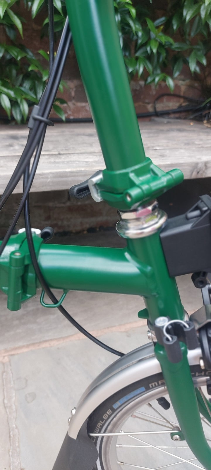 Brompton M6R C Line British Racing Green Excellent Cond less than 90 miles