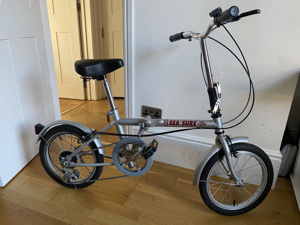 Sea Sure Folding Bike Excellent Condition 6 Speed With Carry Bag