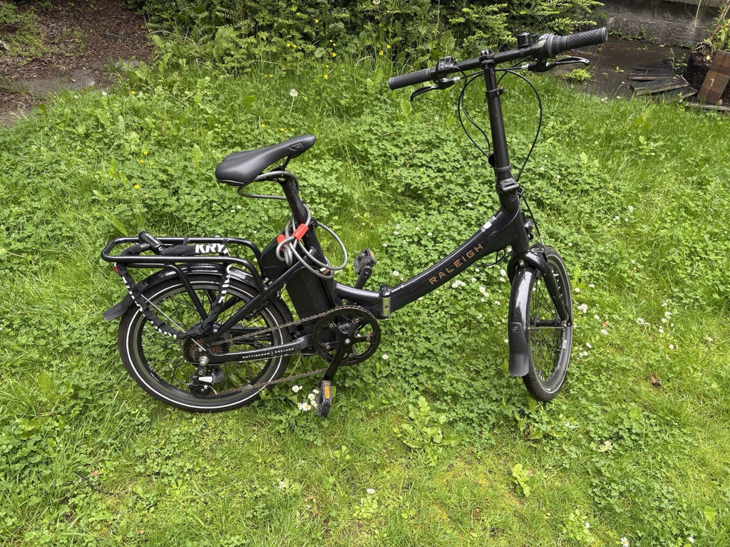 Raleigh Folding Bike 16 in Wheels Black with Rear Rack and Mudguards