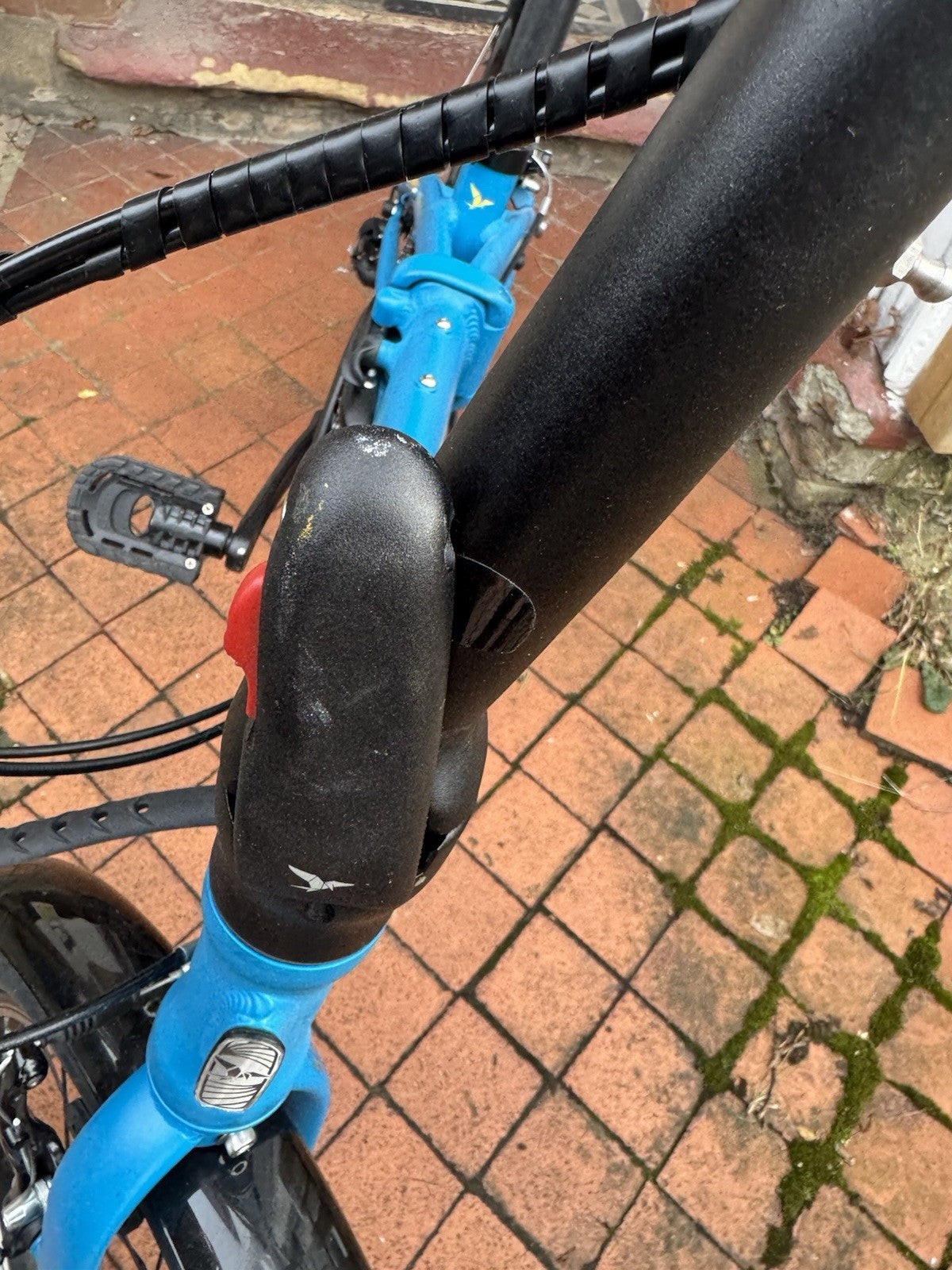 Tern Link C8 Folding Bike 8 Speed – Blue – Schwalbe Big Apple – Great Condition