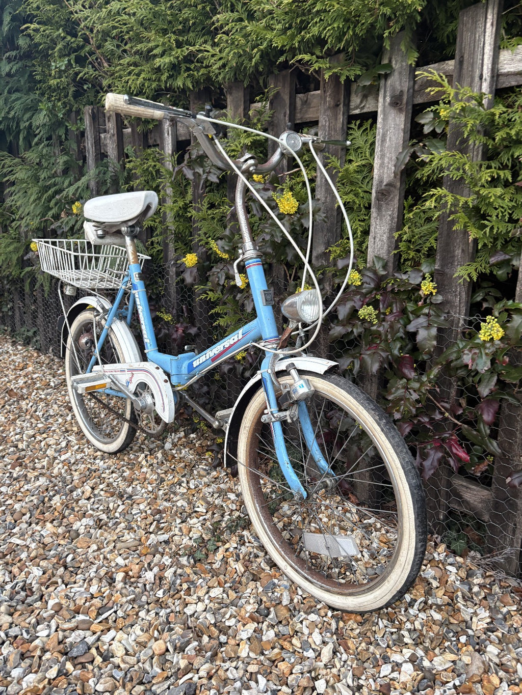 UNIVERSAL UNI SPORT SHOPPER BICYCLE BIKE - 3 SPEED SA HUB - SKY BLUE