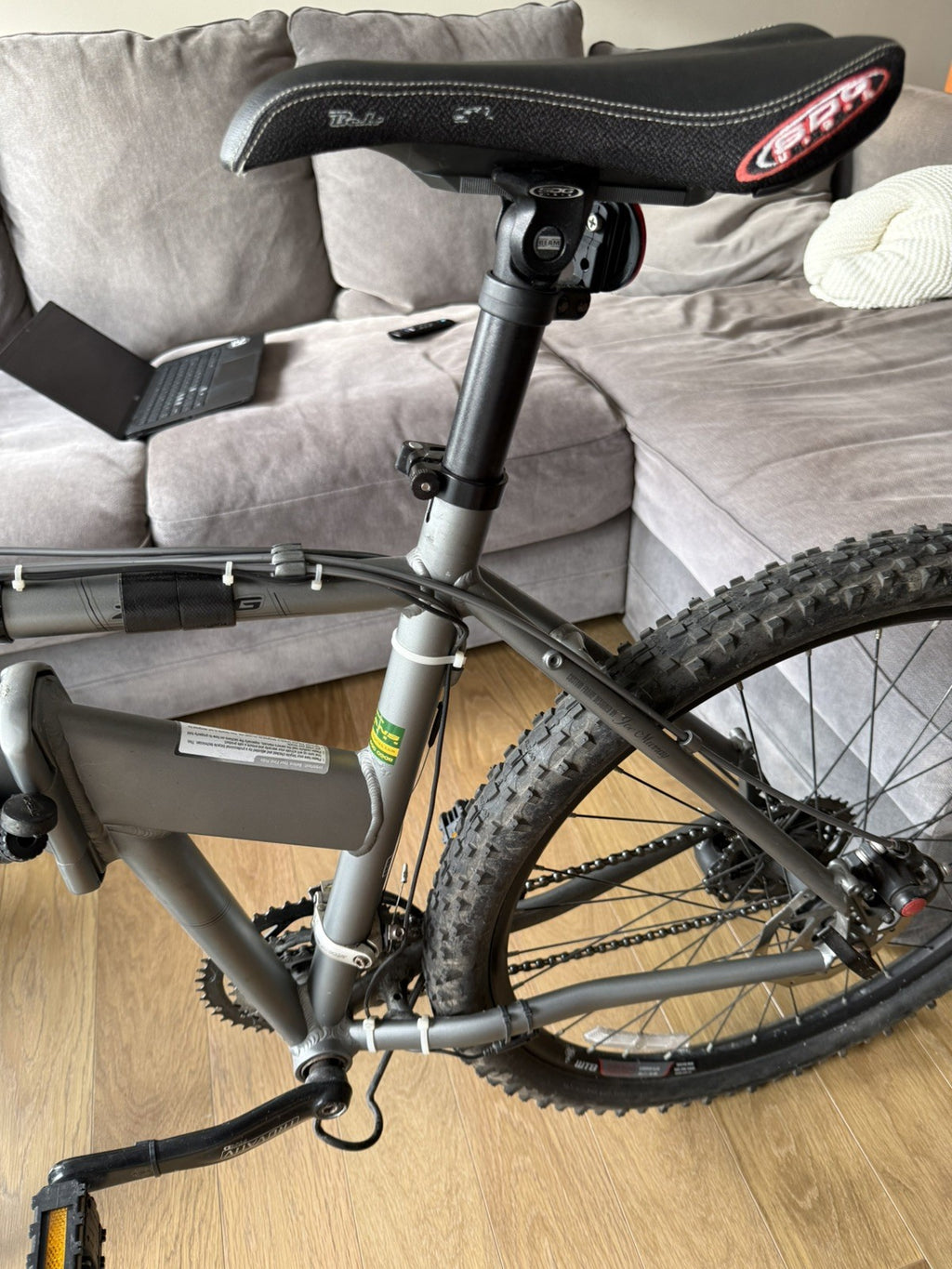 Dahon Zero G Full Size Folding Bike - Mountain Bike M/L Frame