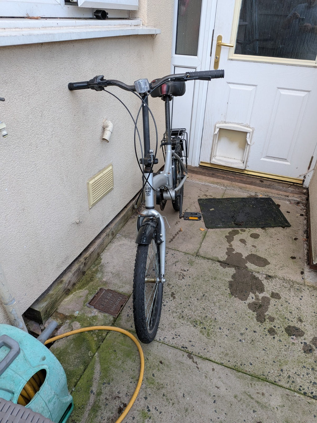 Dawes folding bike 20" wheels