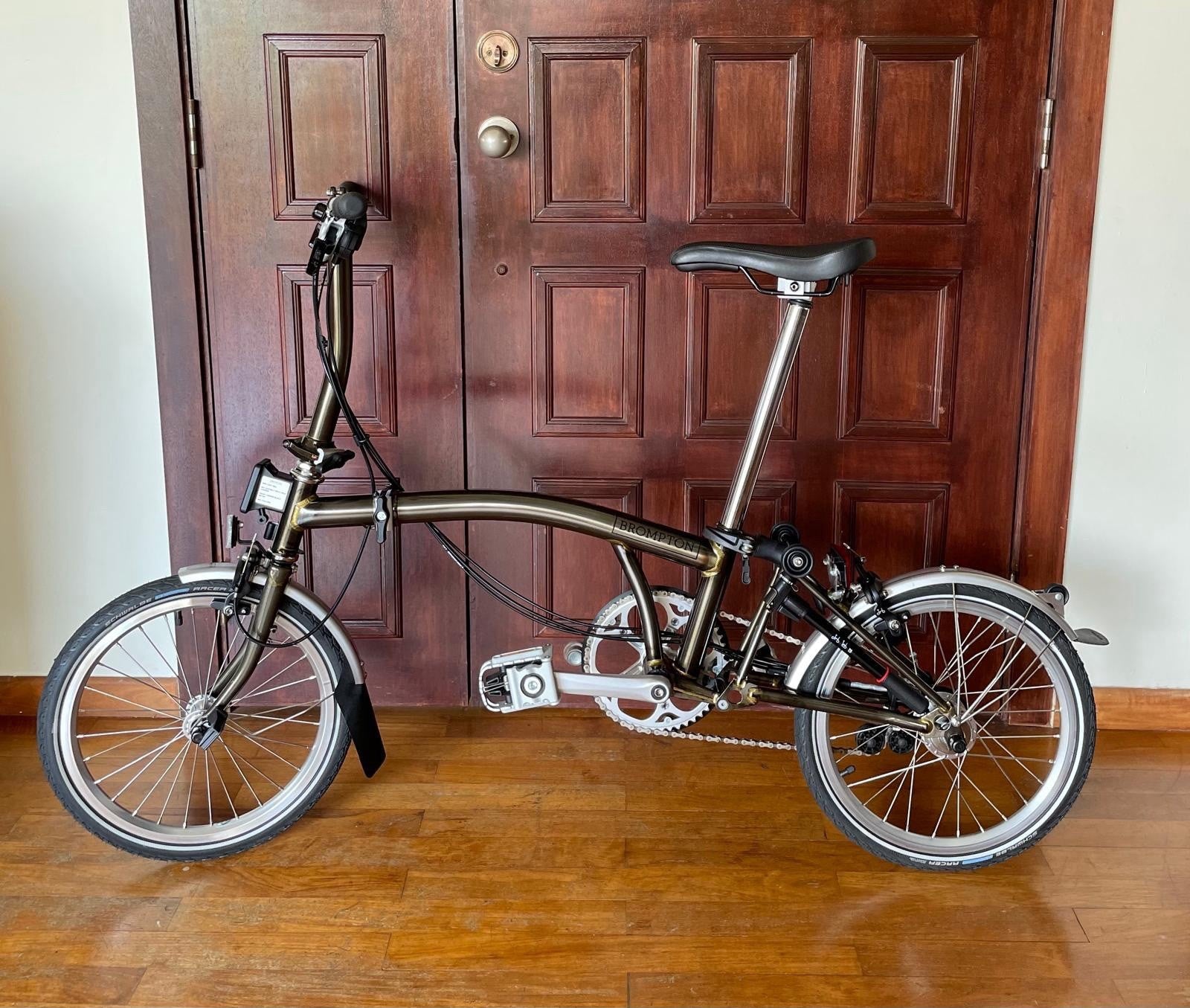 Brompton S6L Black Lacquer 21 Used Once, Boxed, Helensburgh Scotland Collection
