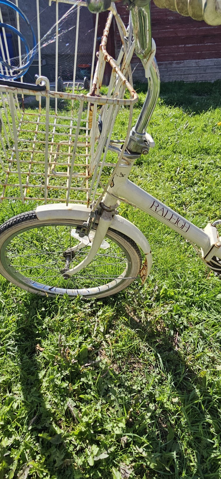 Raleigh Compact Vintage Folding Bike Bicycle 1970s Retro Cream White Nice Bike